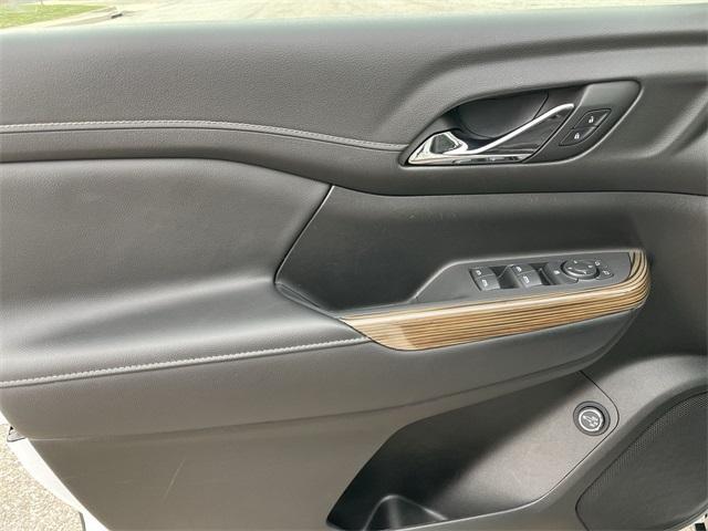 used 2023 GMC Acadia car, priced at $25,955