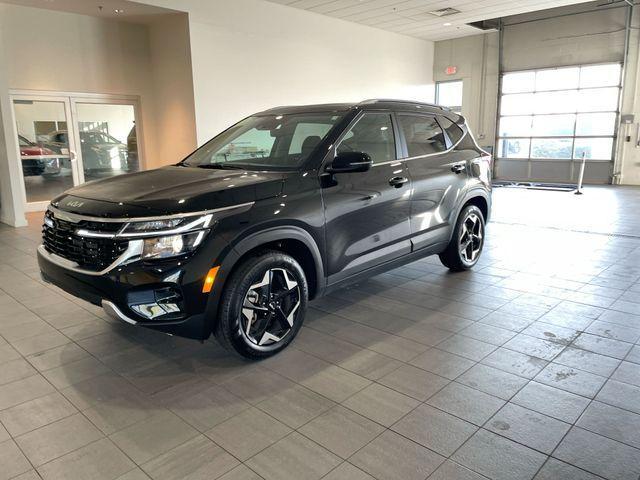 used 2025 Kia Seltos car, priced at $24,158