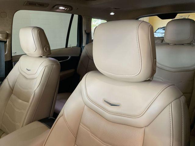 used 2025 Cadillac XT6 car, priced at $47,899