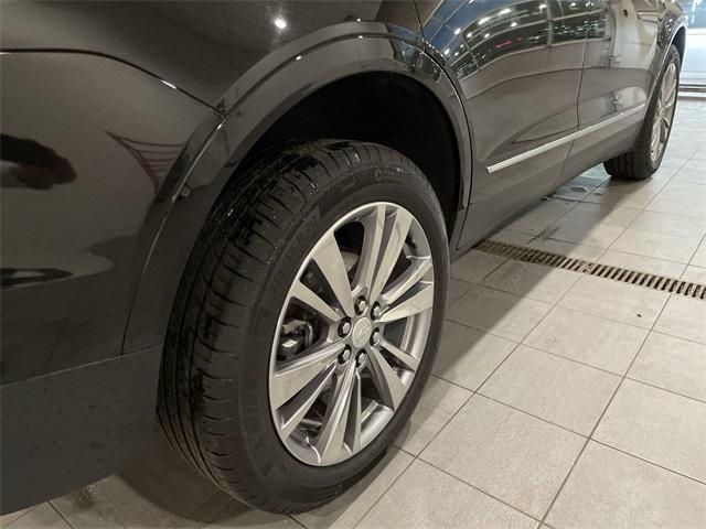 used 2025 Cadillac XT5 car, priced at $42,616