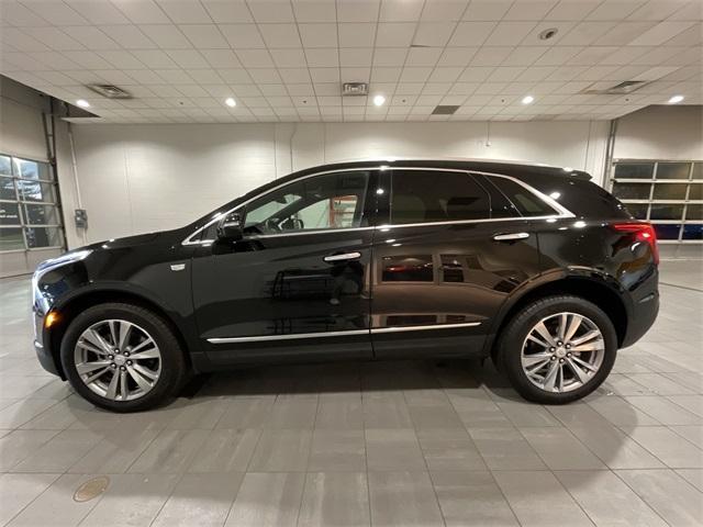 used 2025 Cadillac XT5 car, priced at $42,616