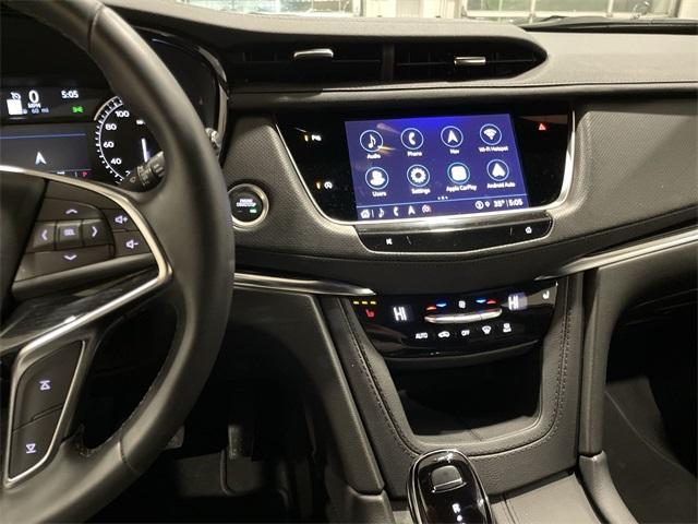 used 2025 Cadillac XT5 car, priced at $42,616
