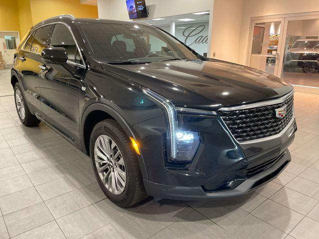 used 2025 Cadillac XT4 car, priced at $36,566