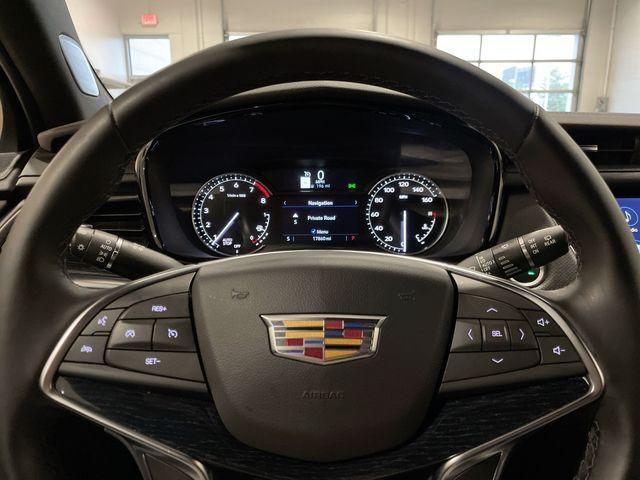 used 2025 Cadillac XT5 car, priced at $39,871