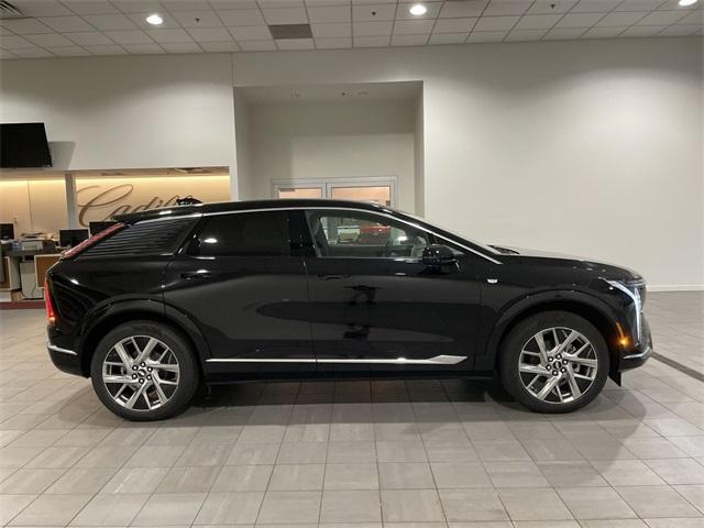 new 2025 Cadillac OPTIQ car, priced at $56,605