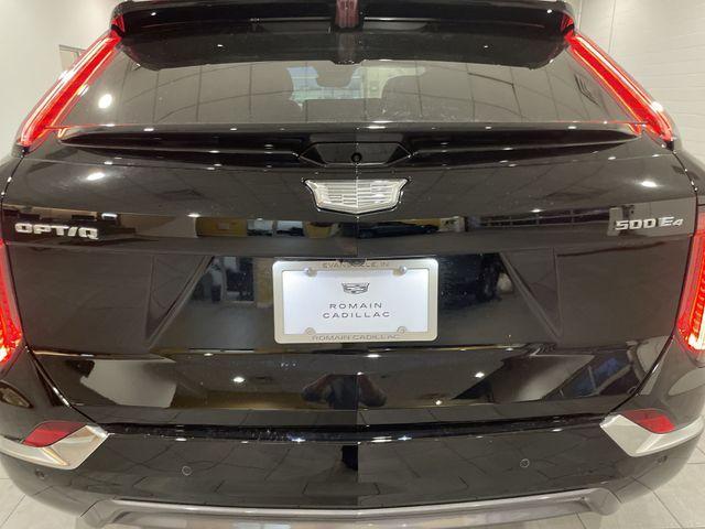 new 2025 Cadillac OPTIQ car, priced at $55,605