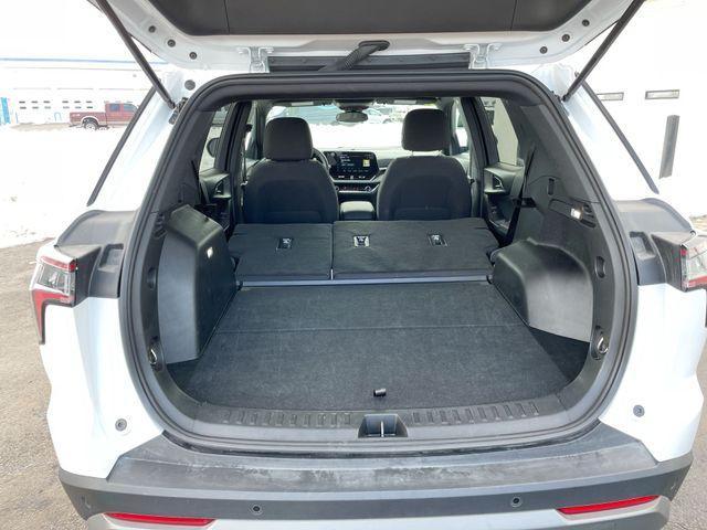 used 2025 Chevrolet Equinox car, priced at $25,885