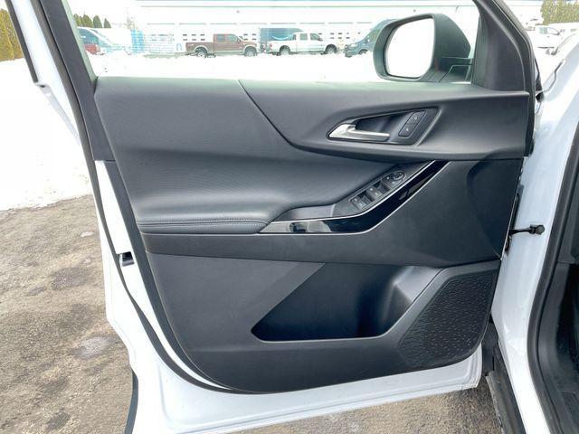 used 2025 Chevrolet Equinox car, priced at $25,885