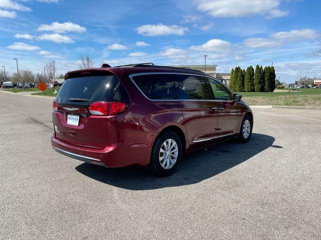 used 2017 Chrysler Pacifica car, priced at $10,490