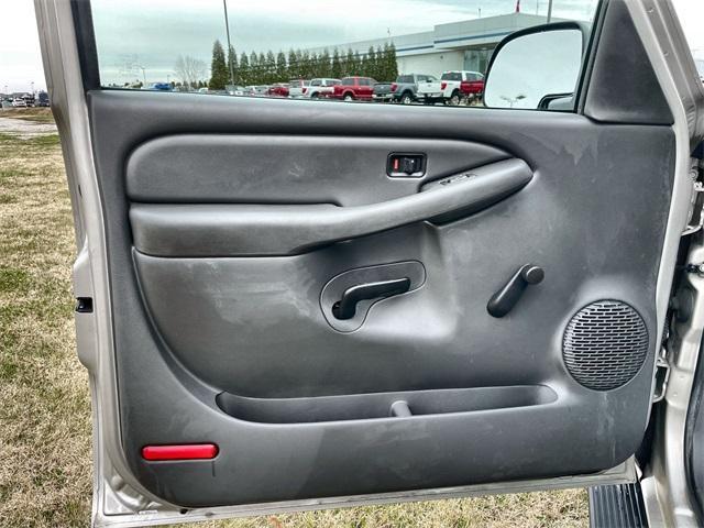 used 2004 Chevrolet Silverado 1500 car, priced at $10,887