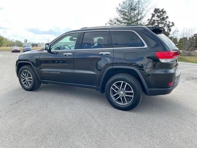 used 2018 Jeep Grand Cherokee car, priced at $11,571