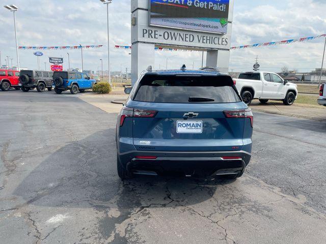 used 2025 Chevrolet Equinox car, priced at $31,012