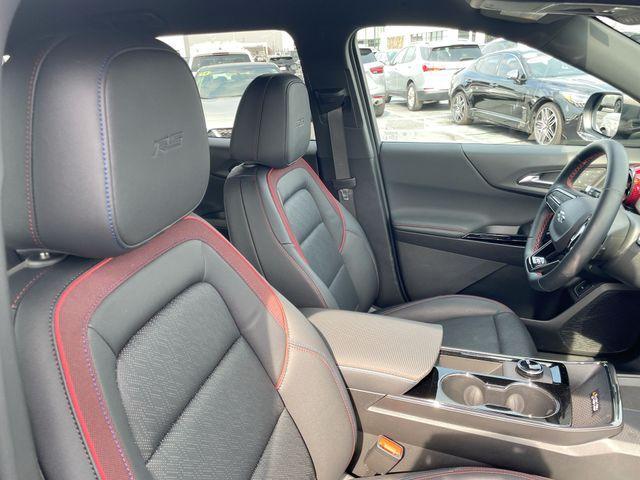 used 2025 Chevrolet Equinox car, priced at $31,012