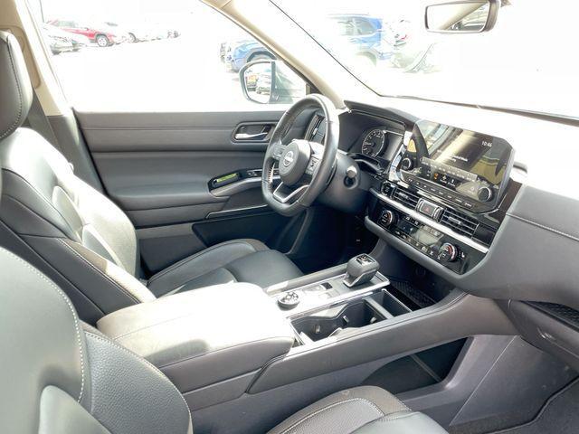 used 2025 Nissan Pathfinder car, priced at $39,270