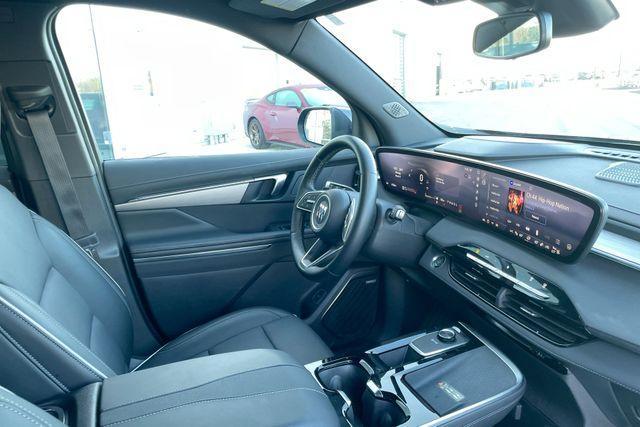 used 2025 Buick Enclave car, priced at $36,316