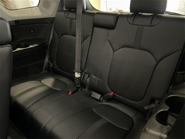 used 2023 Honda Pilot car, priced at $37,921