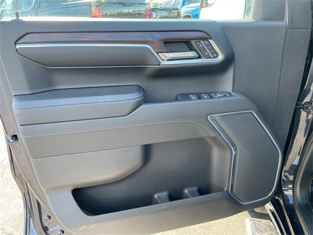 used 2022 GMC Sierra 1500 car, priced at $42,586