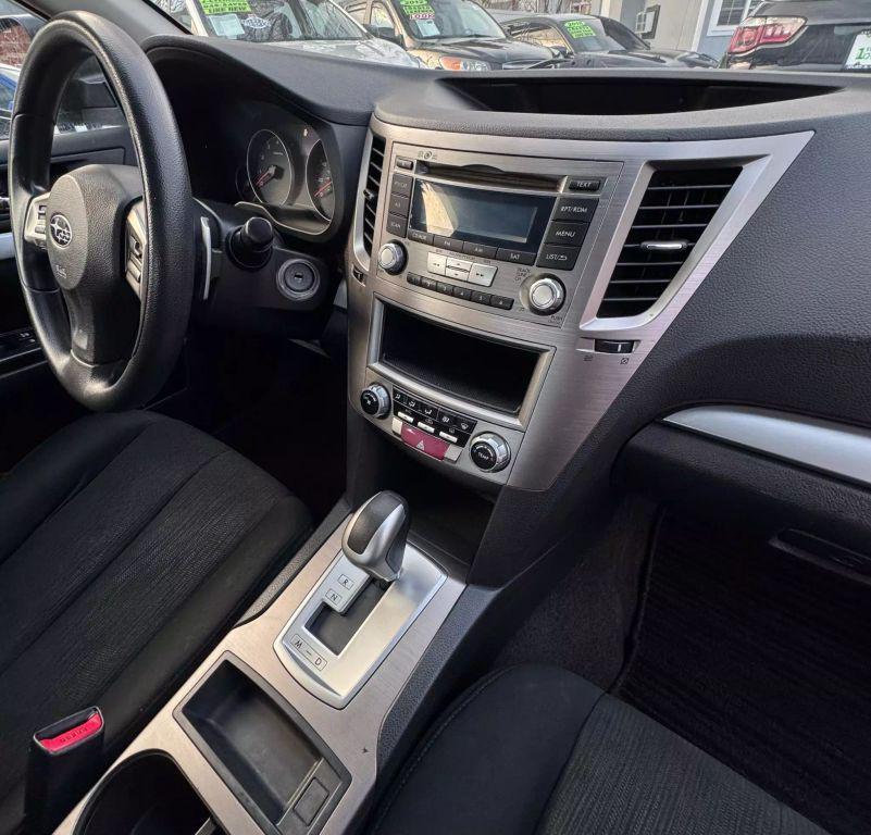 Carbide Gray Metallic 2014 Subaru Legacy Base