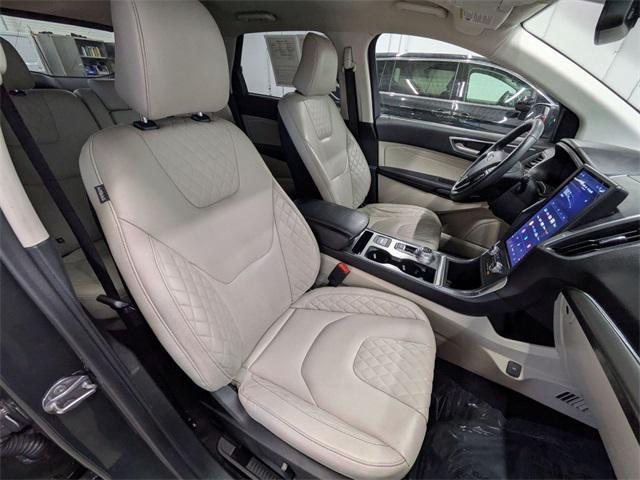 used 2024 Ford Edge car, priced at $23,500