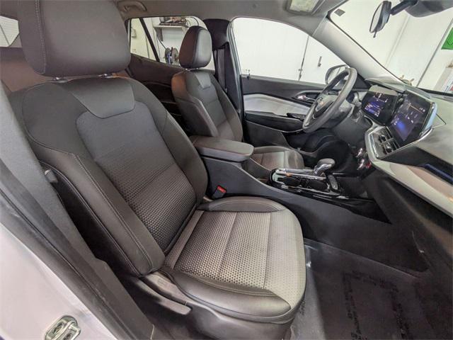 used 2025 Chevrolet Trax car, priced at $21,000
