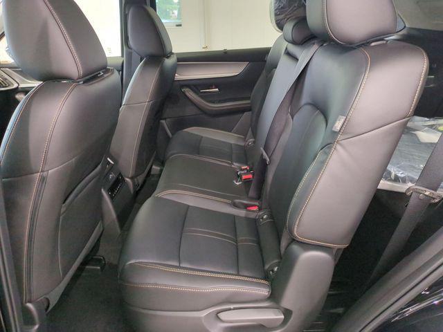 new 2026 Mazda CX-70 car, priced at $44,573