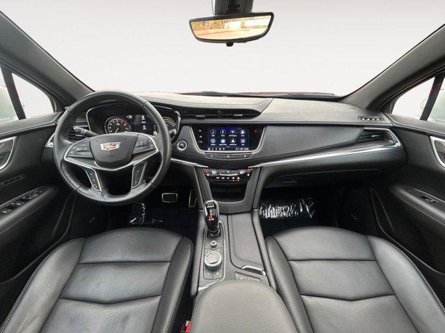 used 2021 Cadillac XT5 car, priced at $33,479
