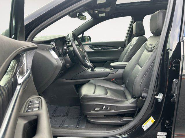used 2025 Cadillac XT6 car, priced at $45,787