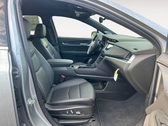new 2026 Cadillac XT5 car, priced at $59,290
