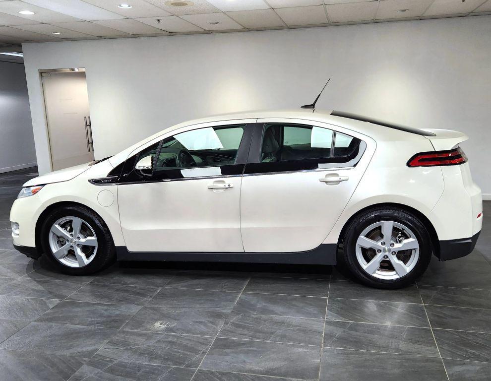 used 2014 Chevrolet Volt car, priced at $7,900