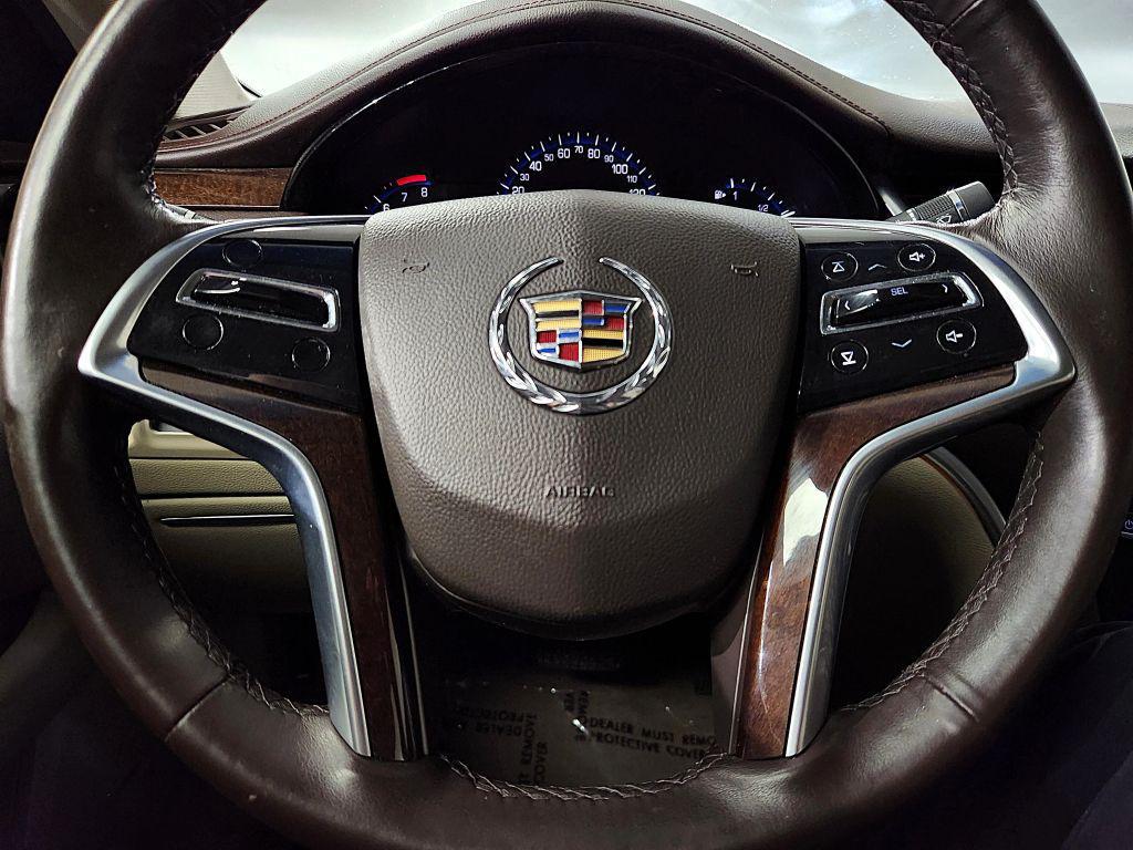 used 2013 Cadillac XTS car, priced at $15,900