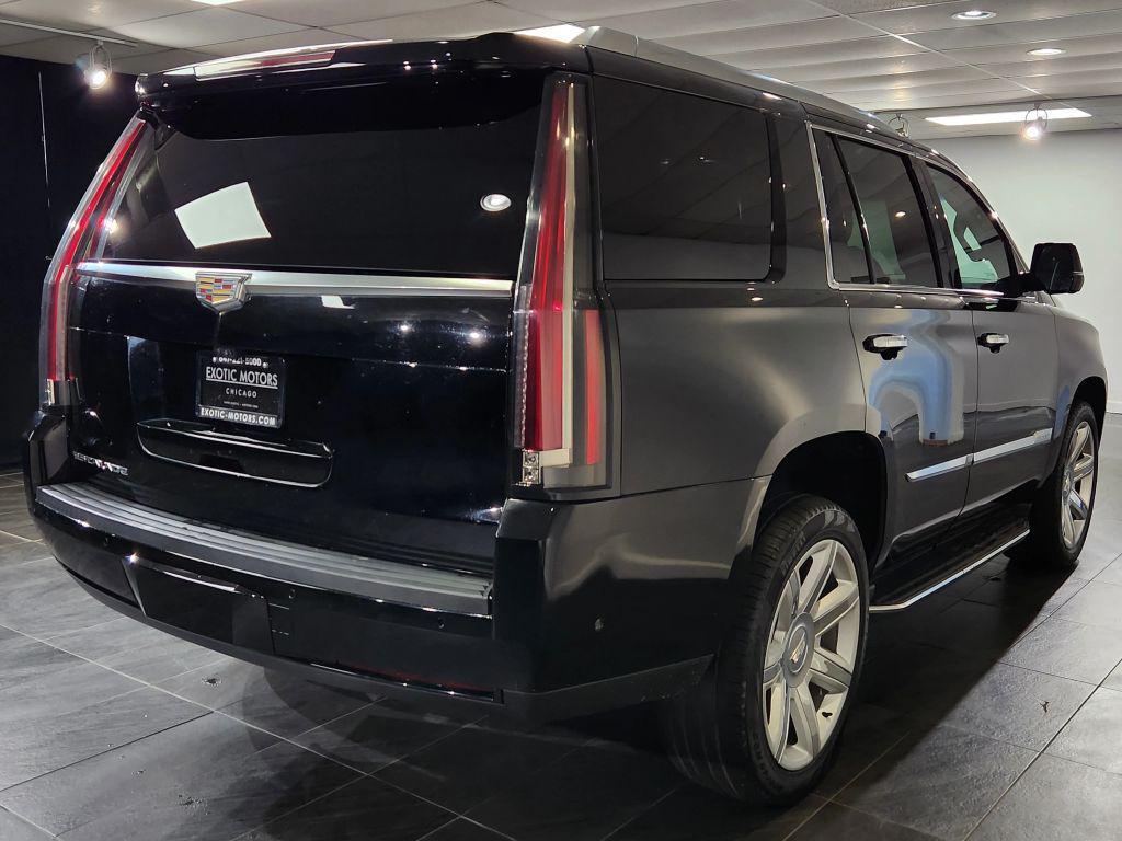 used 2017 Cadillac Escalade car, priced at $28,900