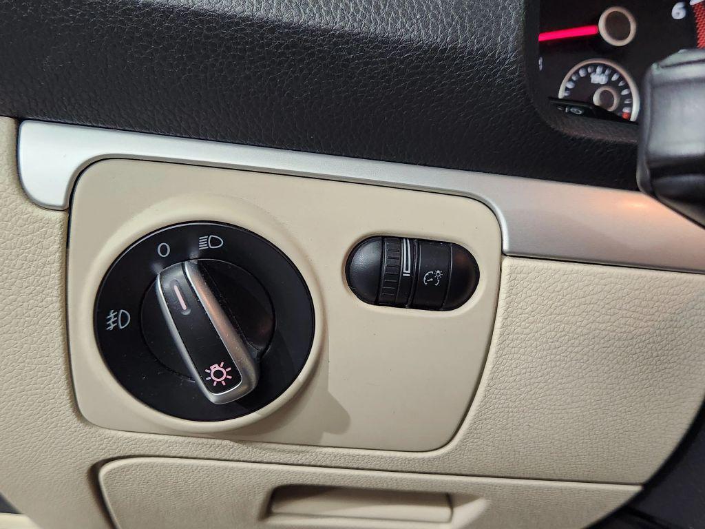 used 2013 Volkswagen Eos car, priced at $13,900