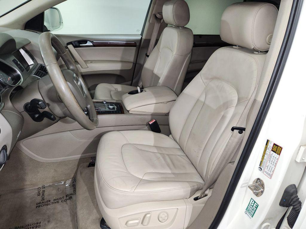 used 2009 Audi Q7 car, priced at $9,900