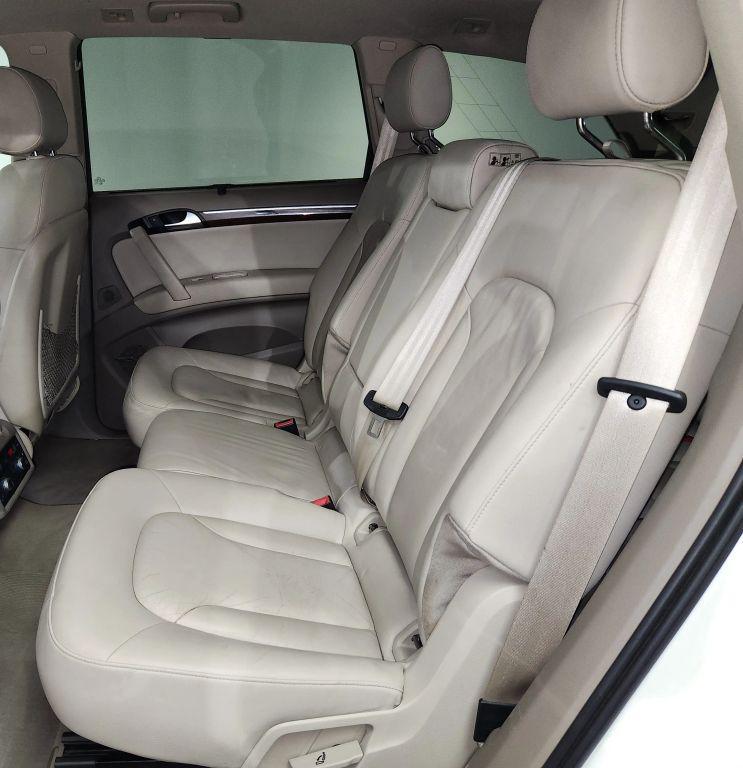 used 2009 Audi Q7 car, priced at $9,900