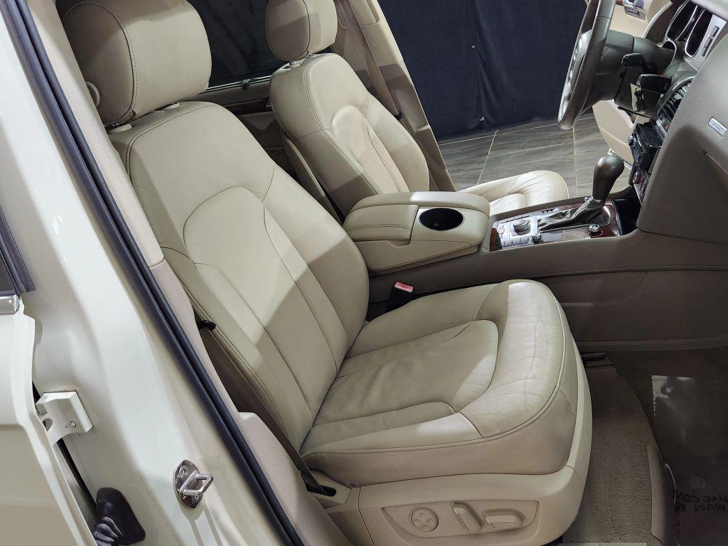 used 2009 Audi Q7 car, priced at $9,900