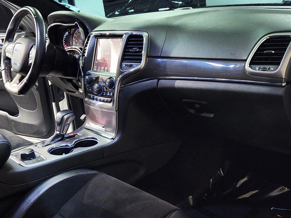 used 2017 Jeep Grand Cherokee car, priced at $39,900