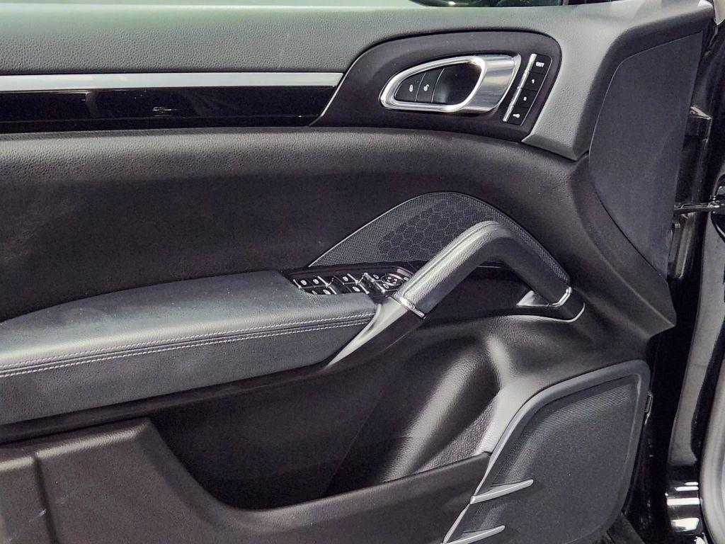 used 2018 Porsche Cayenne car, priced at $28,900