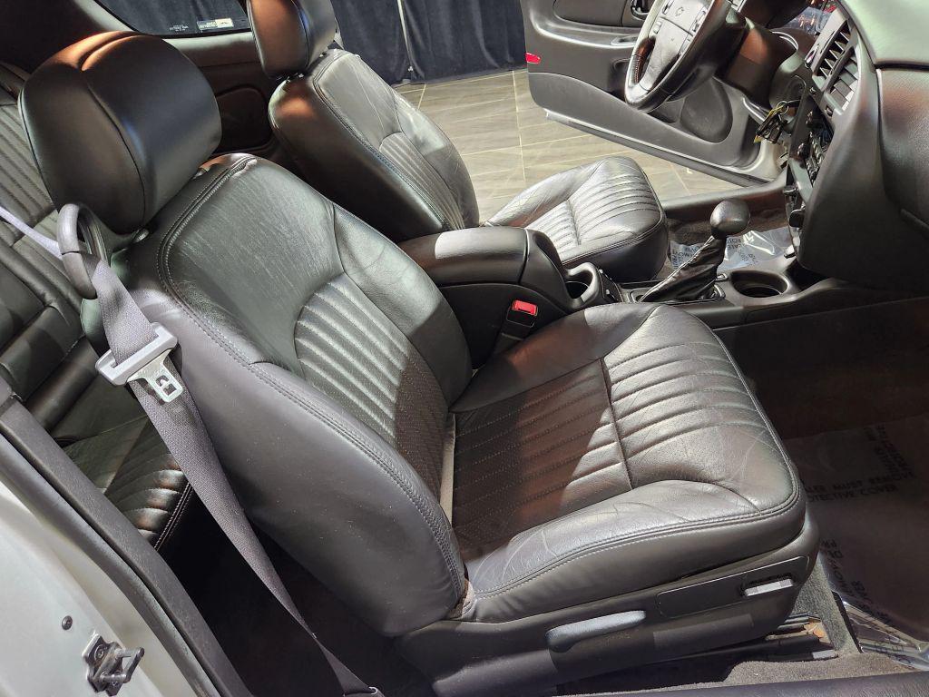 used 2003 Chevrolet Monte Carlo car, priced at $9,900