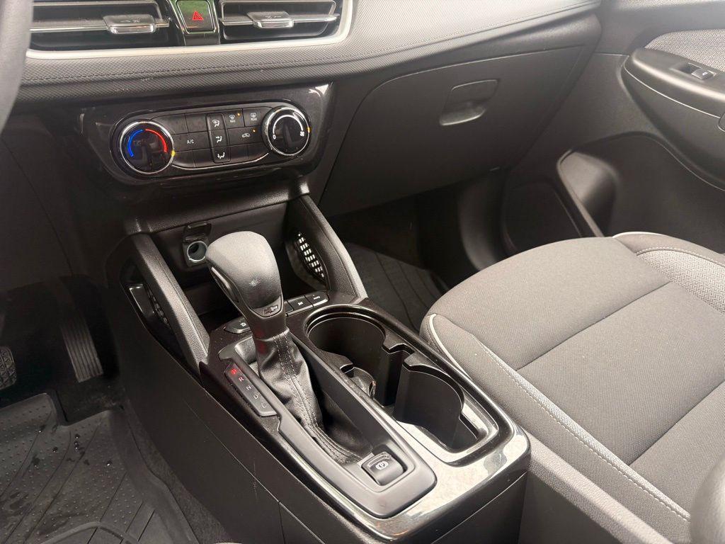 used 2024 Chevrolet TrailBlazer car, priced at $23,495