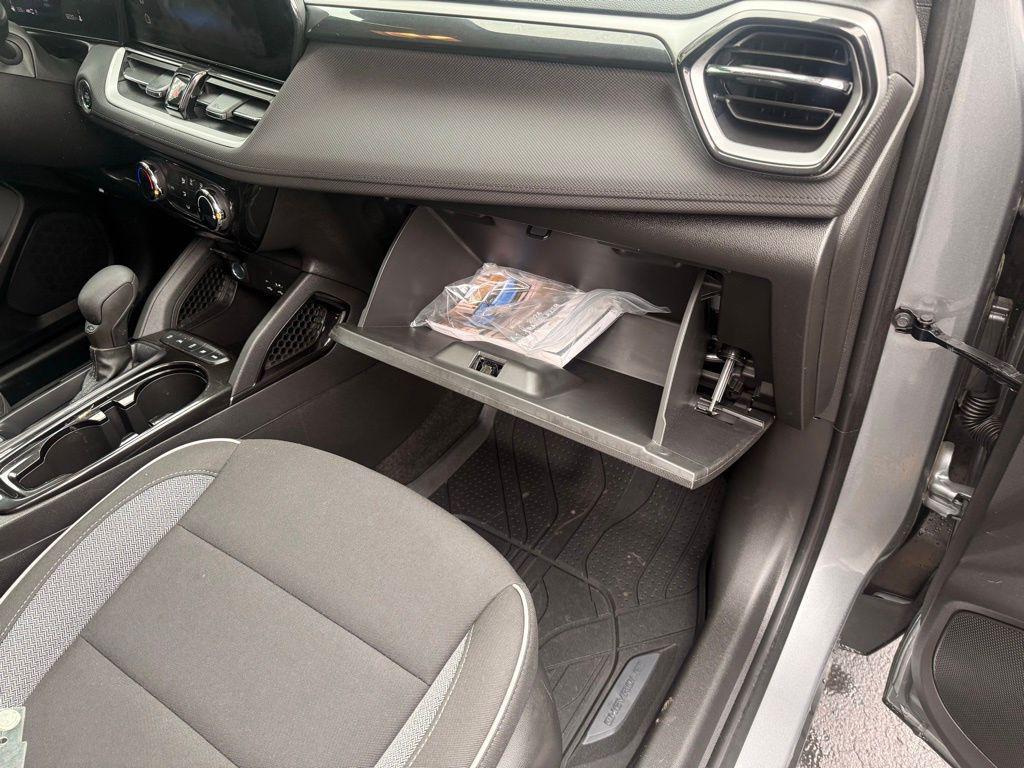 used 2024 Chevrolet TrailBlazer car, priced at $23,495