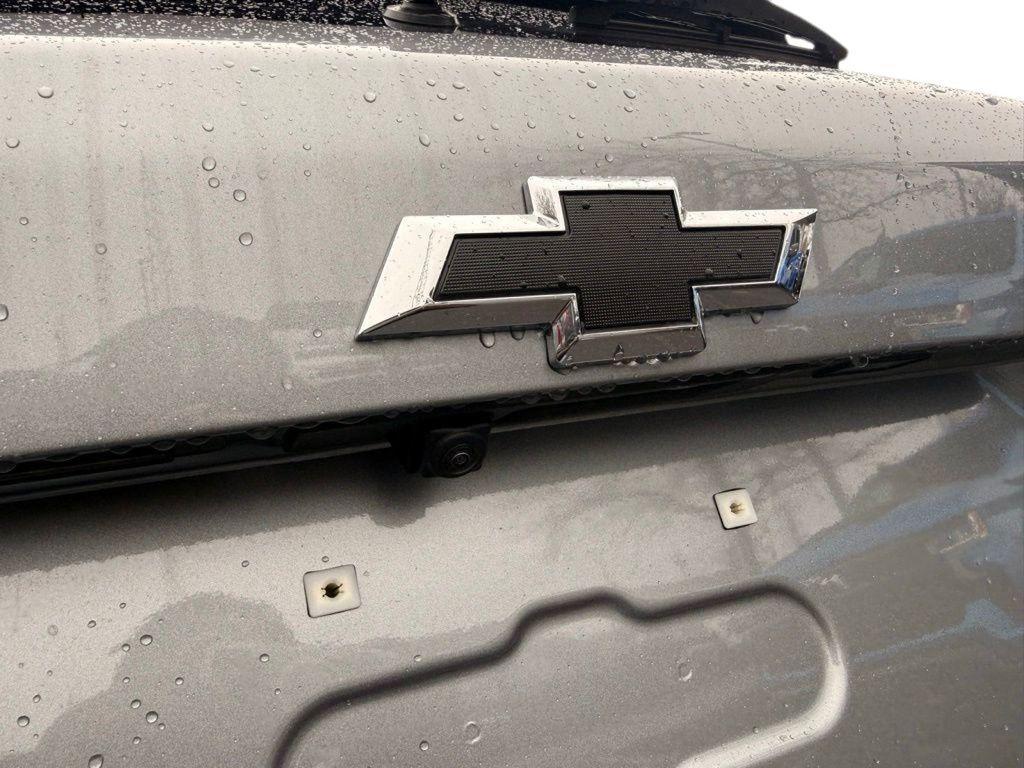 new 2026 Chevrolet Equinox car, priced at $34,489