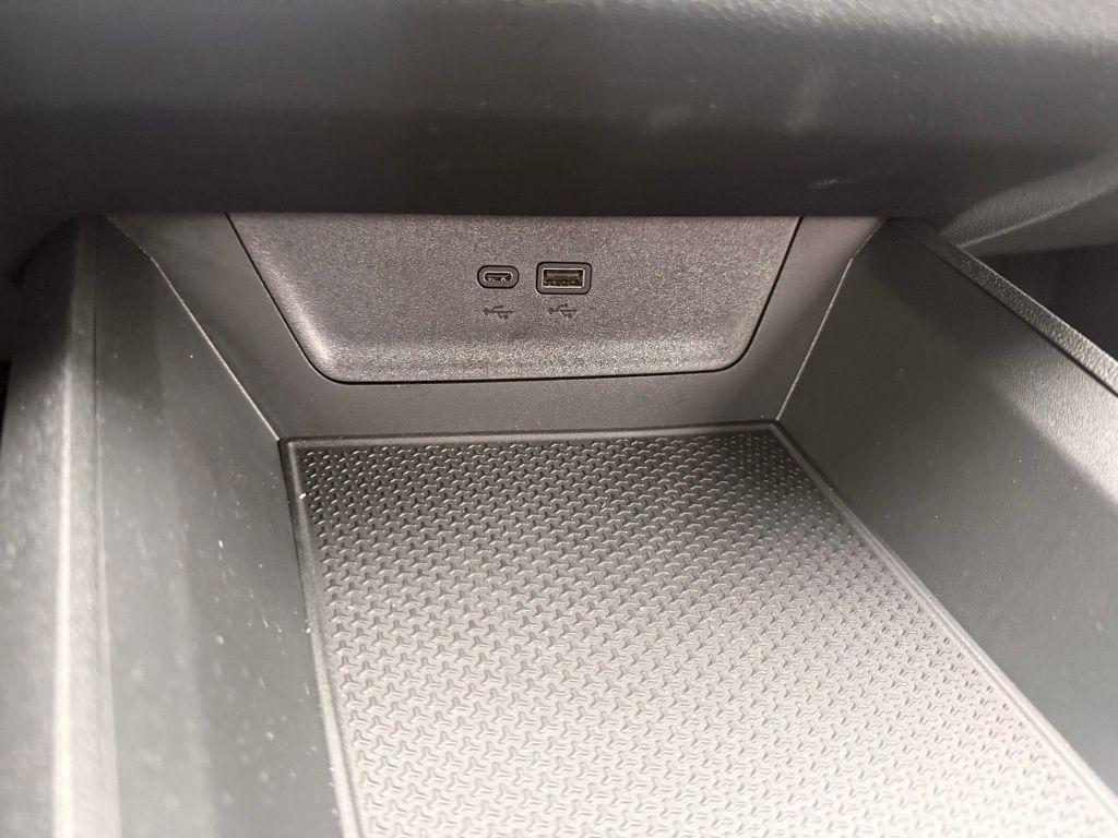 new 2026 Chevrolet Equinox car, priced at $34,489