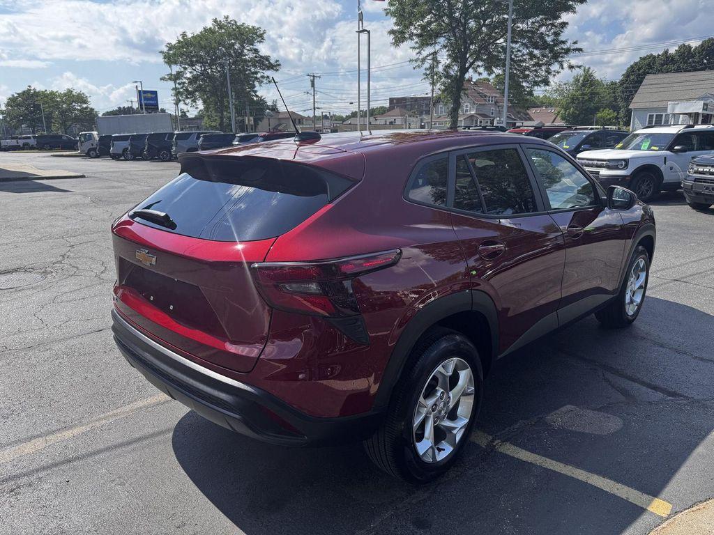 used 2024 Chevrolet Trax car, priced at $20,694