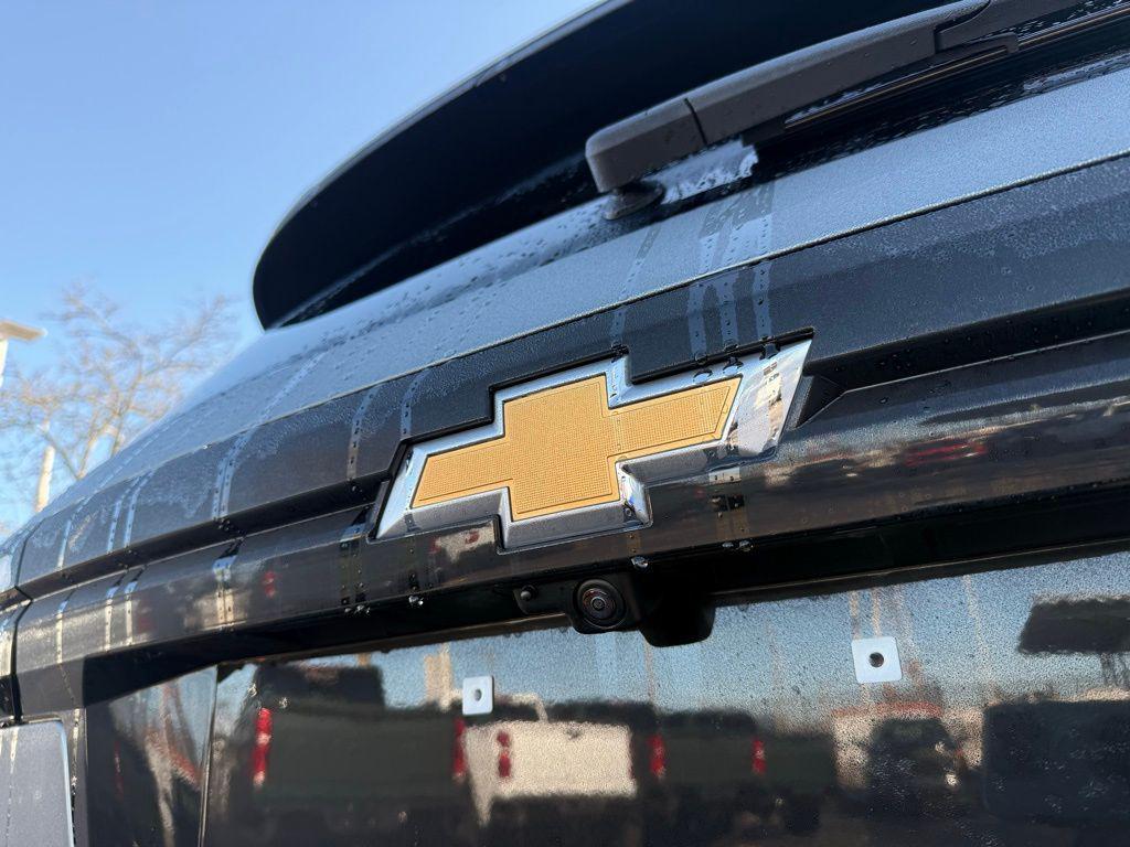 new 2026 Chevrolet Traverse car, priced at $43,585