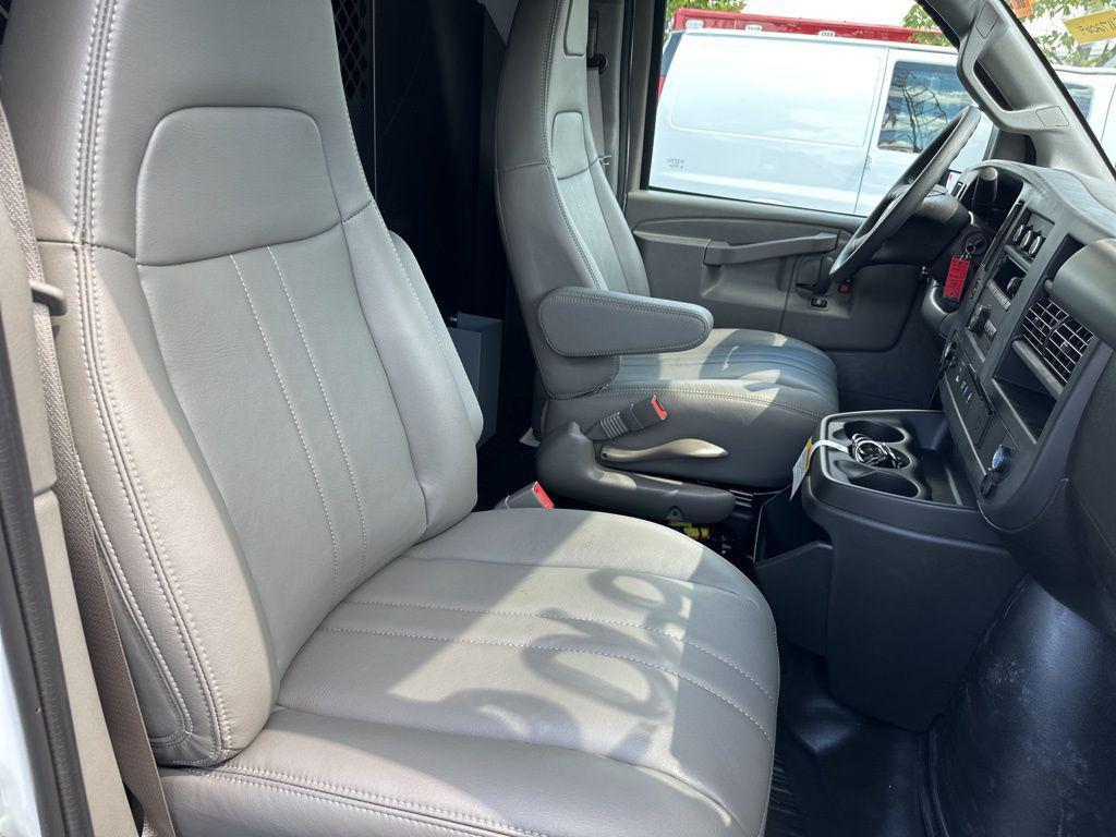 new 2025 Chevrolet Express 2500 car, priced at $41,685