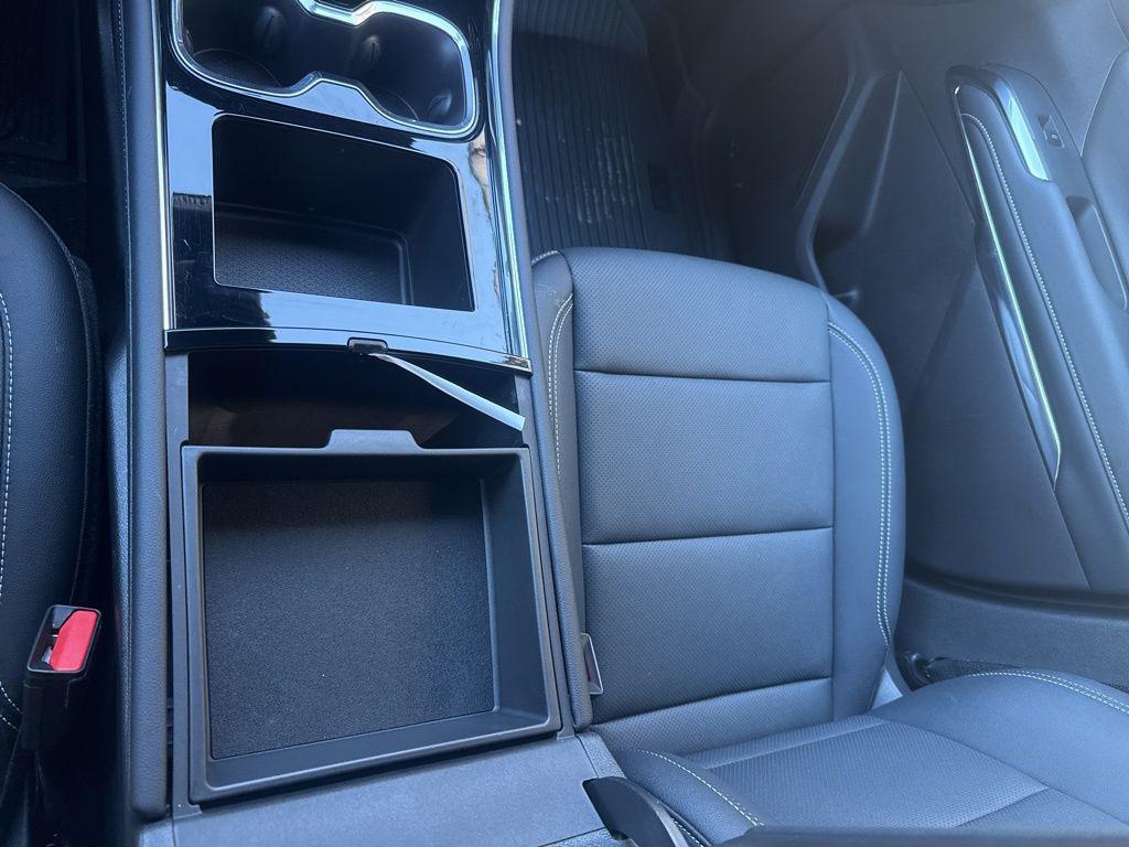 used 2026 Chevrolet Traverse car, priced at $43,498