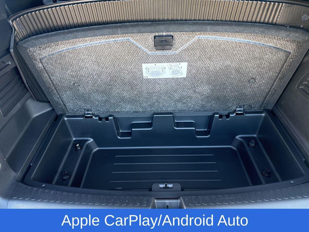 used 2026 Chevrolet Traverse car, priced at $43,498