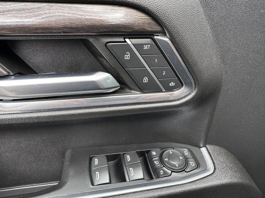 used 2024 Chevrolet Silverado 2500 car, priced at $43,694