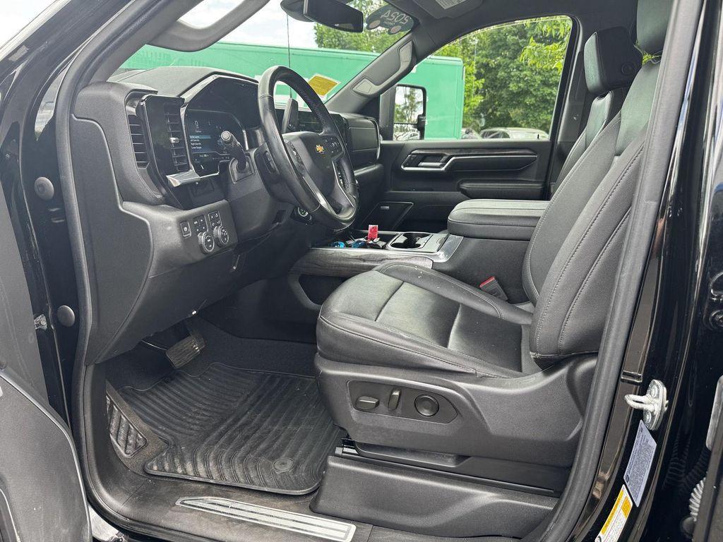used 2024 Chevrolet Silverado 2500 car, priced at $43,694