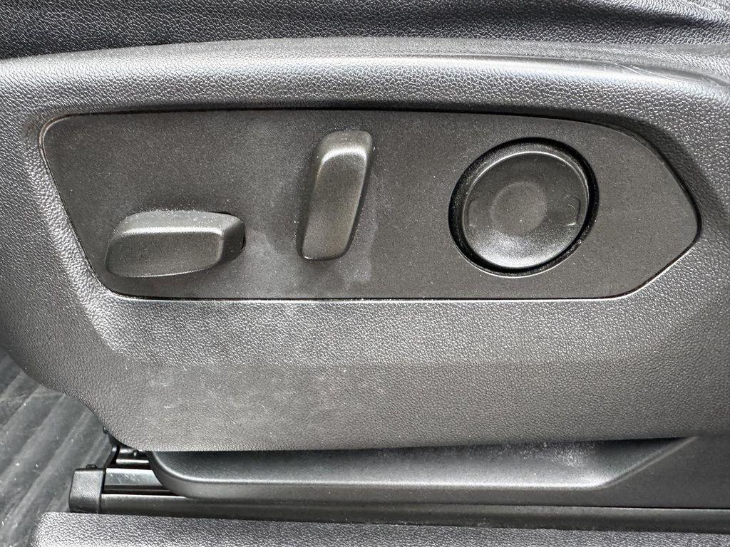 used 2024 Chevrolet Silverado 2500 car, priced at $43,694